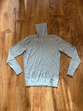 Soft & Cozy Calvin Klein Turtleneck